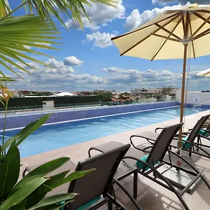 3* Hotel Holiday Express & - By Ihg
